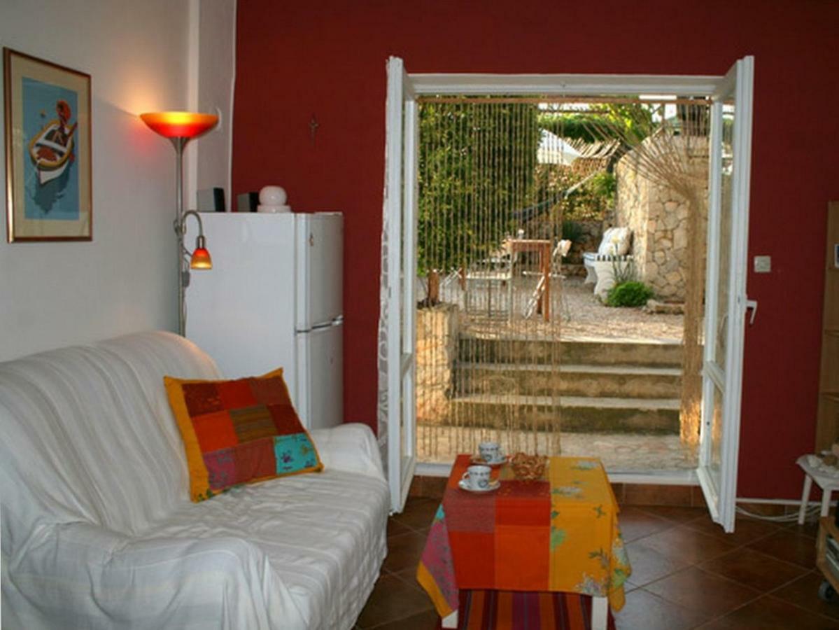Apartments Mediterraneo Kaprije Exterior foto
